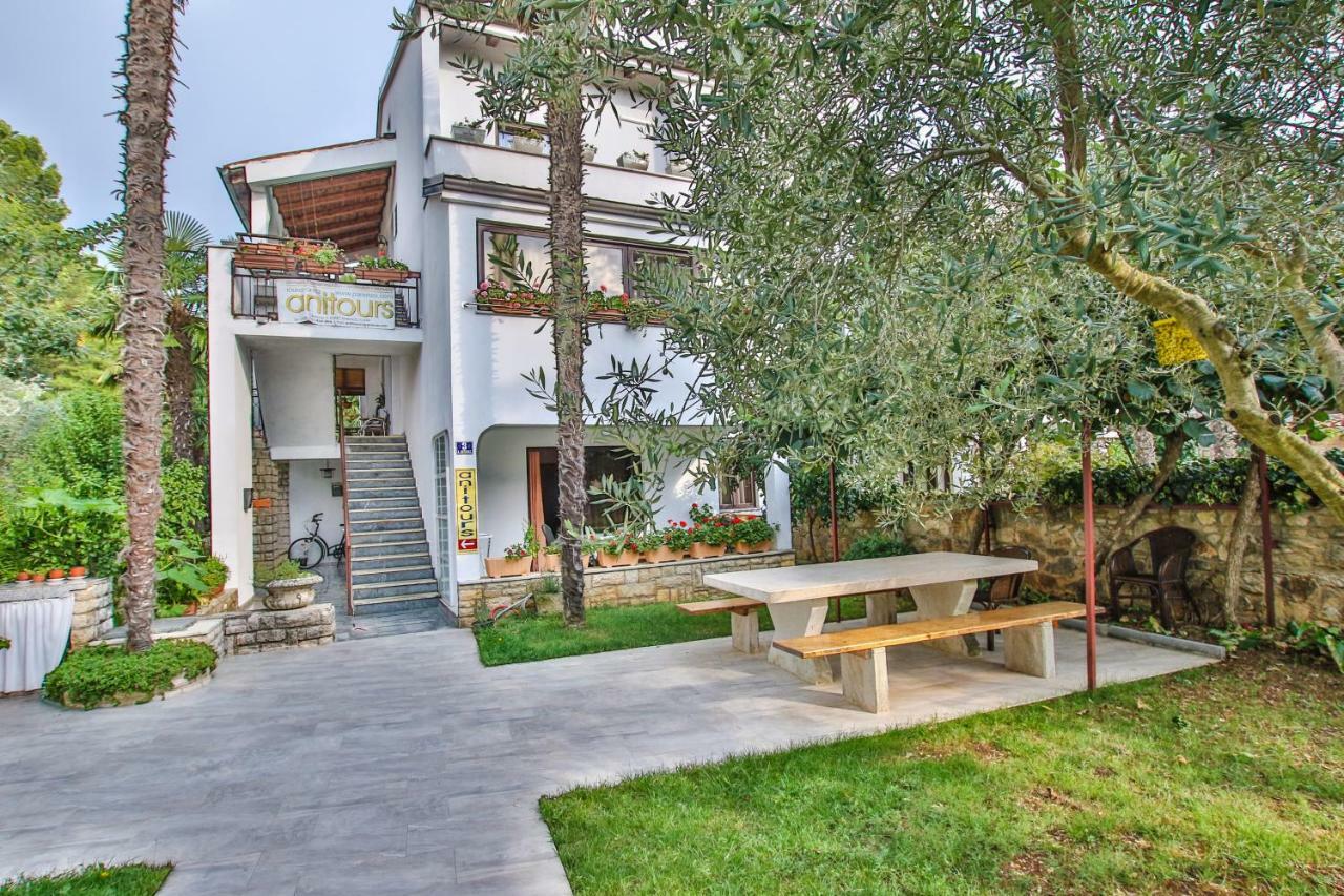 Carolina 4 Seasons Apartment Porec Exterior photo